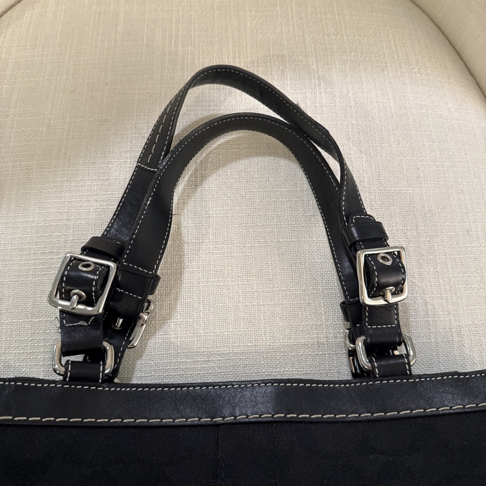 Coach Handbag Black Signature Logo Inside Zip Pocket E04M-7052 Leather Canvas - Picture 10 of 10